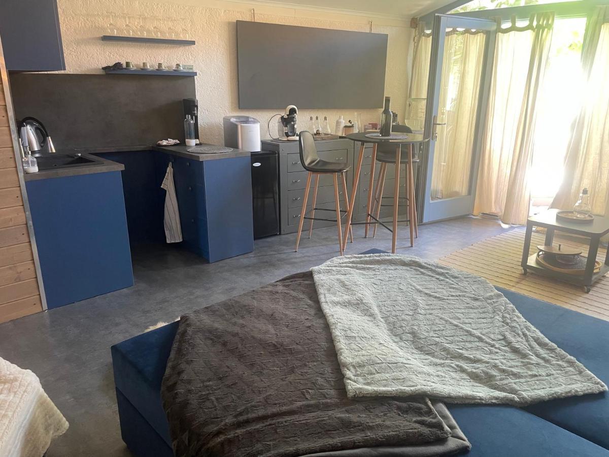 Monpe Apartmanik S Atmosferou Komárno المظهر الخارجي الصورة
