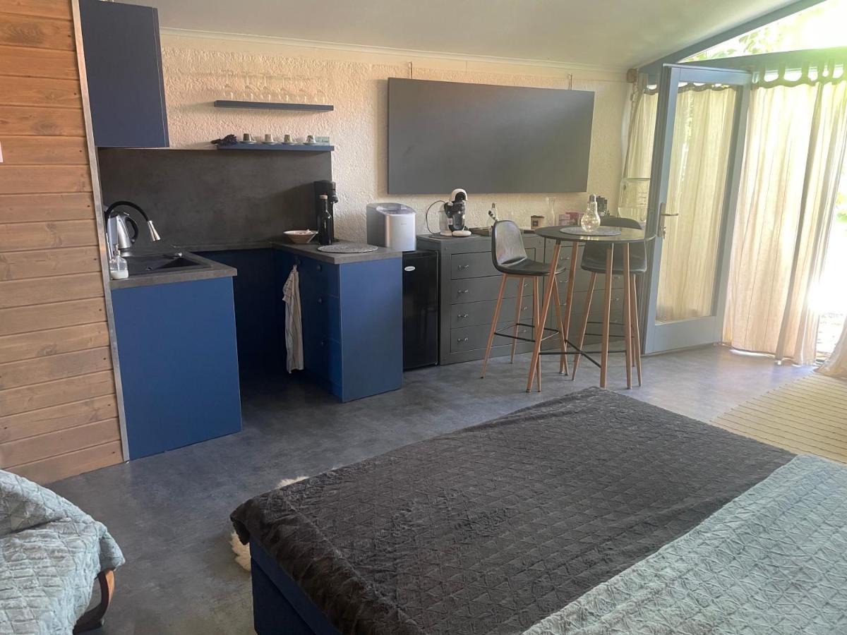 Monpe Apartmanik S Atmosferou Komárno المظهر الخارجي الصورة